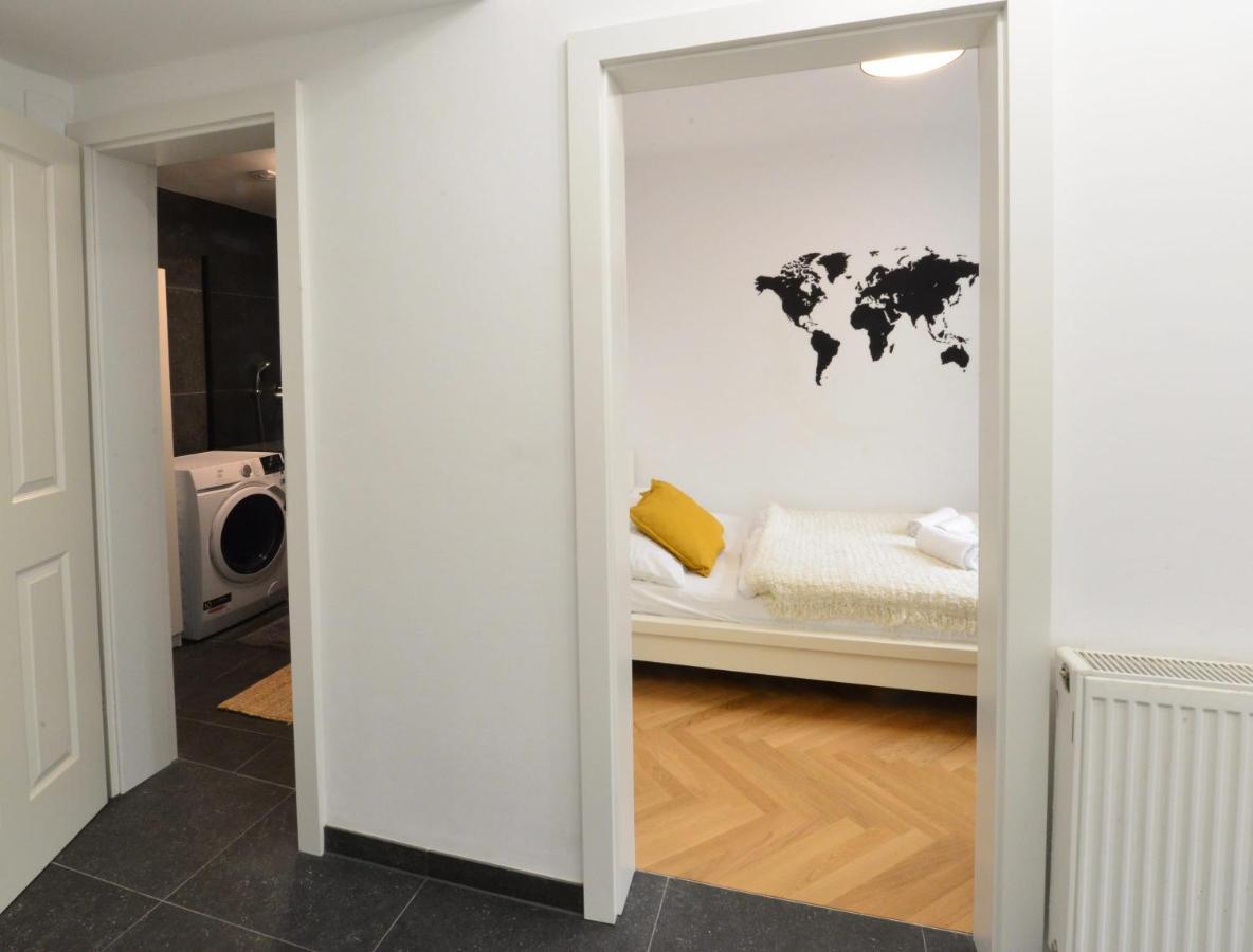 Ferienwohnung Modern Flat With Parking Space Wien Exterior foto