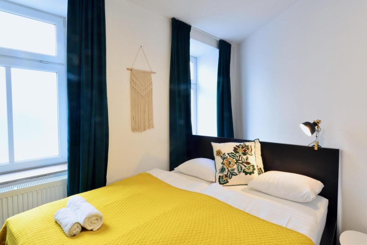 Ferienwohnung Modern Flat With Parking Space Wien Exterior foto